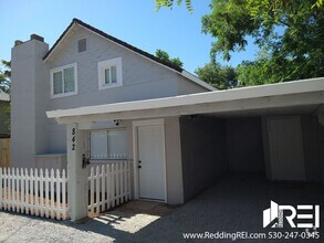 Building Photo - Newly Remodeled Garden Tract Cottage!