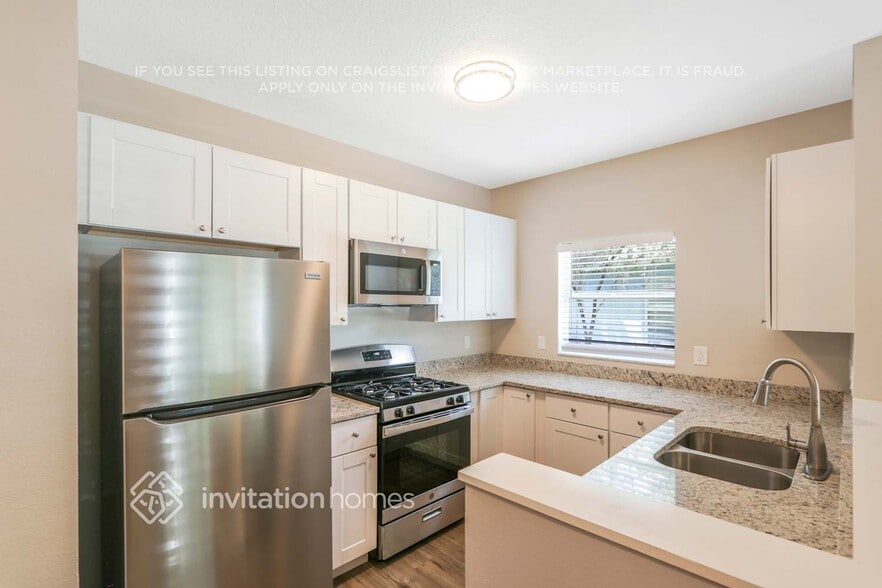 Building Photo - 14915 Stag Run Cir