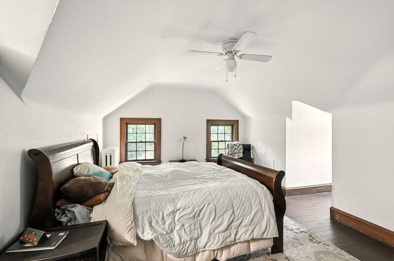 shown furnished - 2341 S Overlook Rd