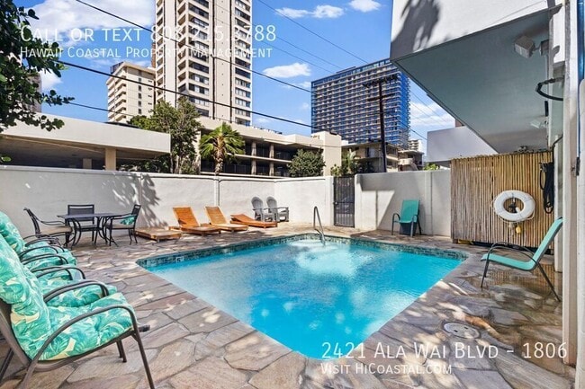 Primary Photo - 2421 Ala Wai Blvd