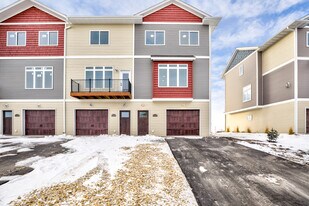 Building Photo - 2192 Rolling Green Trl