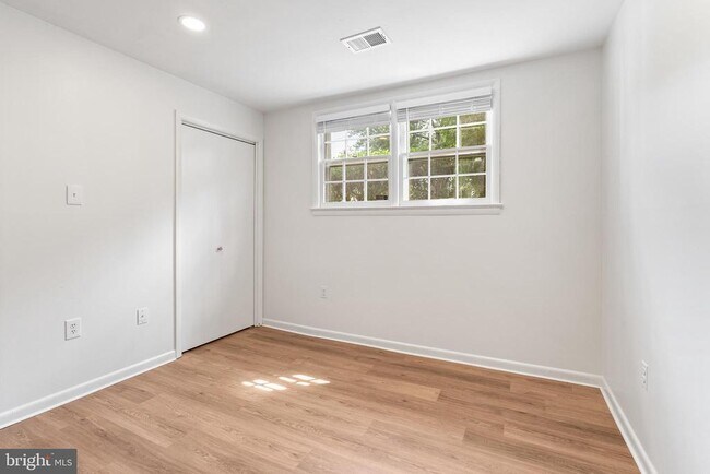 Building Photo - 11710 Milbern Dr