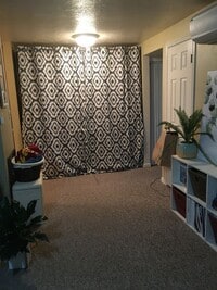 Building Photo - 1B/1B Pet Friendly Apartment South of BYU