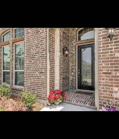 Building Photo - 3905 Gennaker Dr