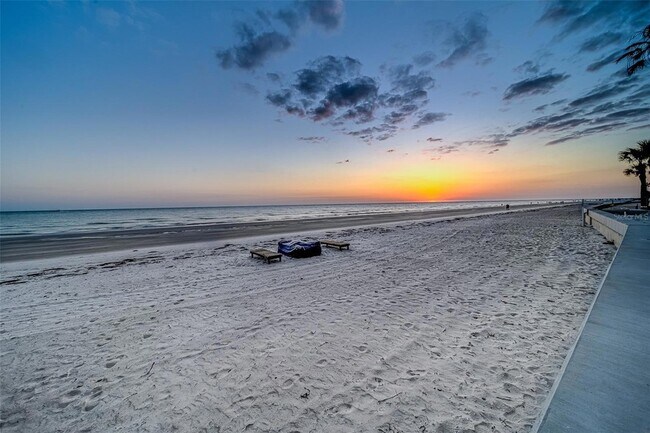 Building Photo - 16550 Gulf Blvd