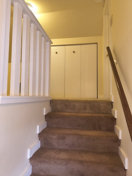 Building Photo - 13902 51st Ave S