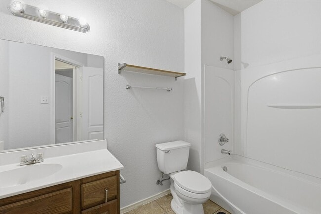 Building Photo - 11505 Plow Horse Cove