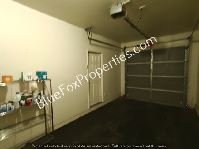 Building Photo - 8012 E Cabinet St