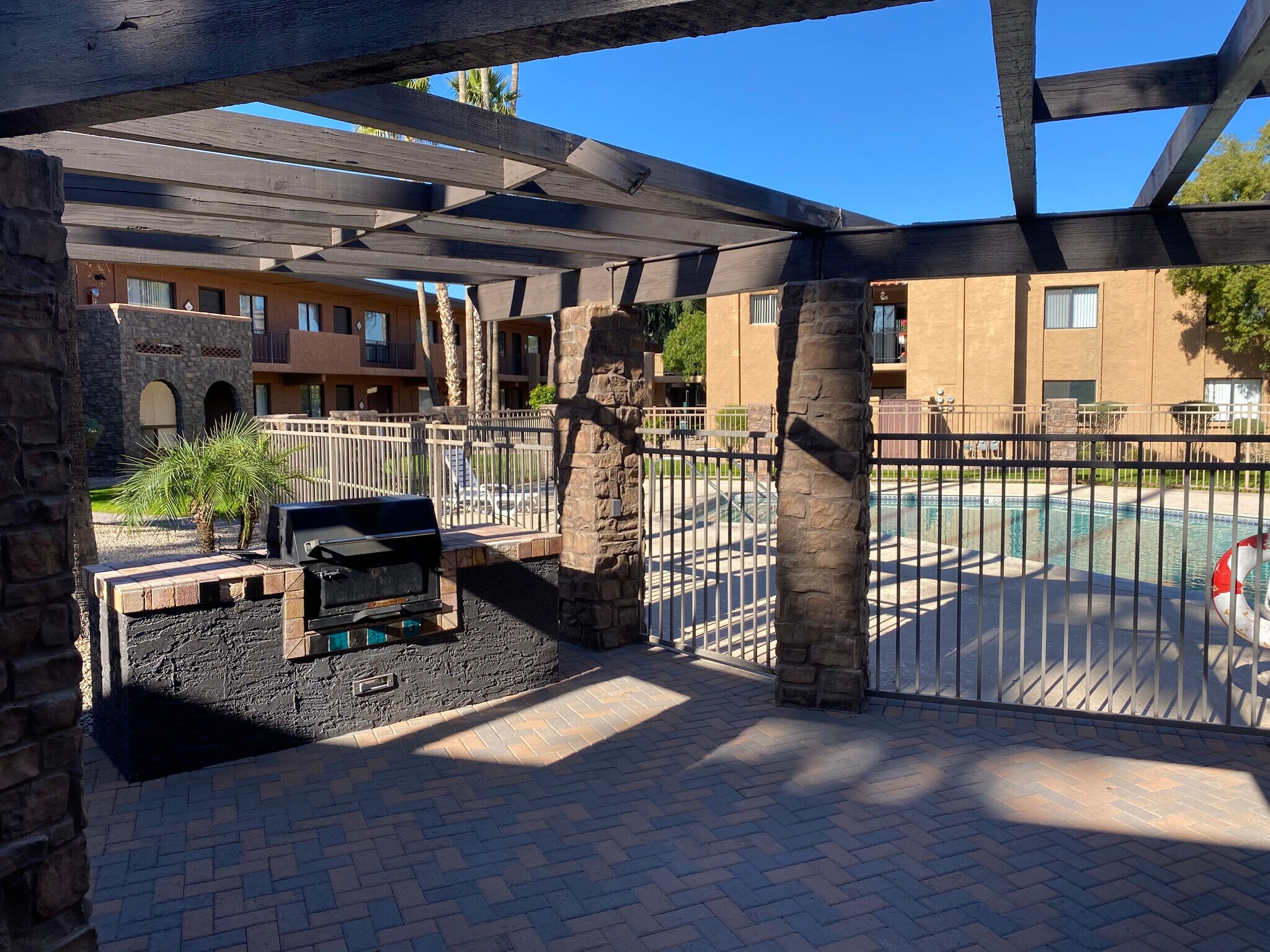 Building Photo - 7110 E Continental Dr