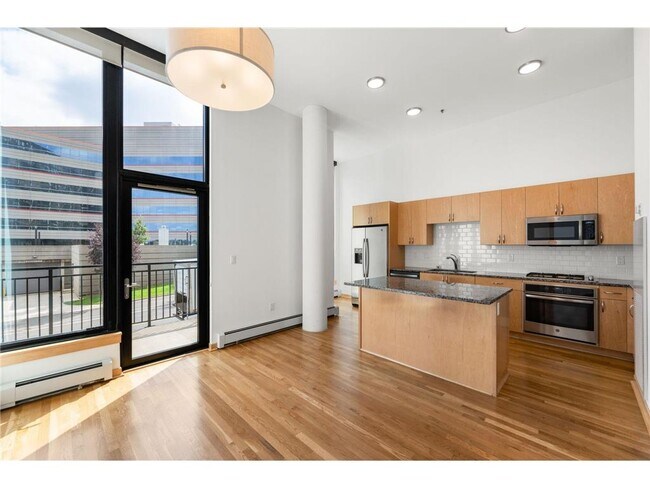 Building Photo - 1240 S 2nd St