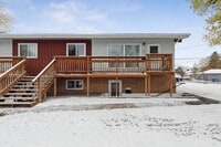 Building Photo - Knowles Properties
