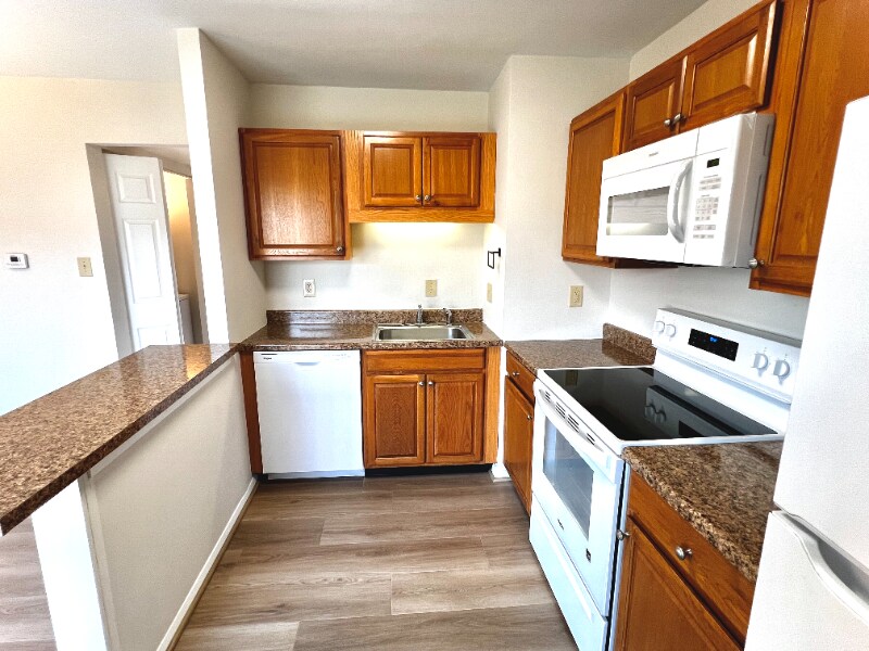 Building Photo - 167 Stonegate Dr