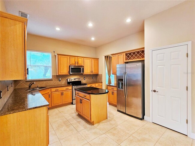 Building Photo - 10543 Woodchase Cir