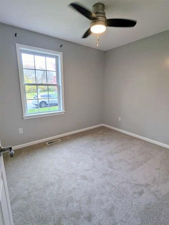 Building Photo - 47 King Phillip St