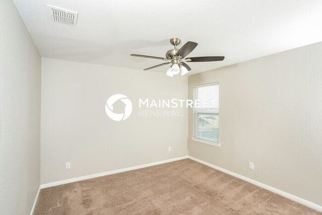 Building Photo - 3 Bedroom Pet-Friendly Home in San Antonio, TX with Main Street Renewal
