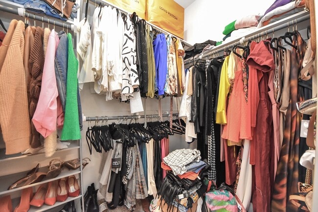 Building Photo - 9447 Klein Ln