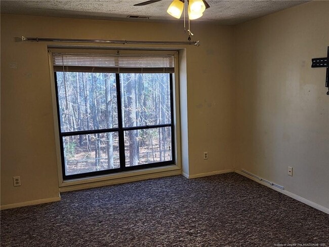 Building Photo - 1900 Tryon Dr