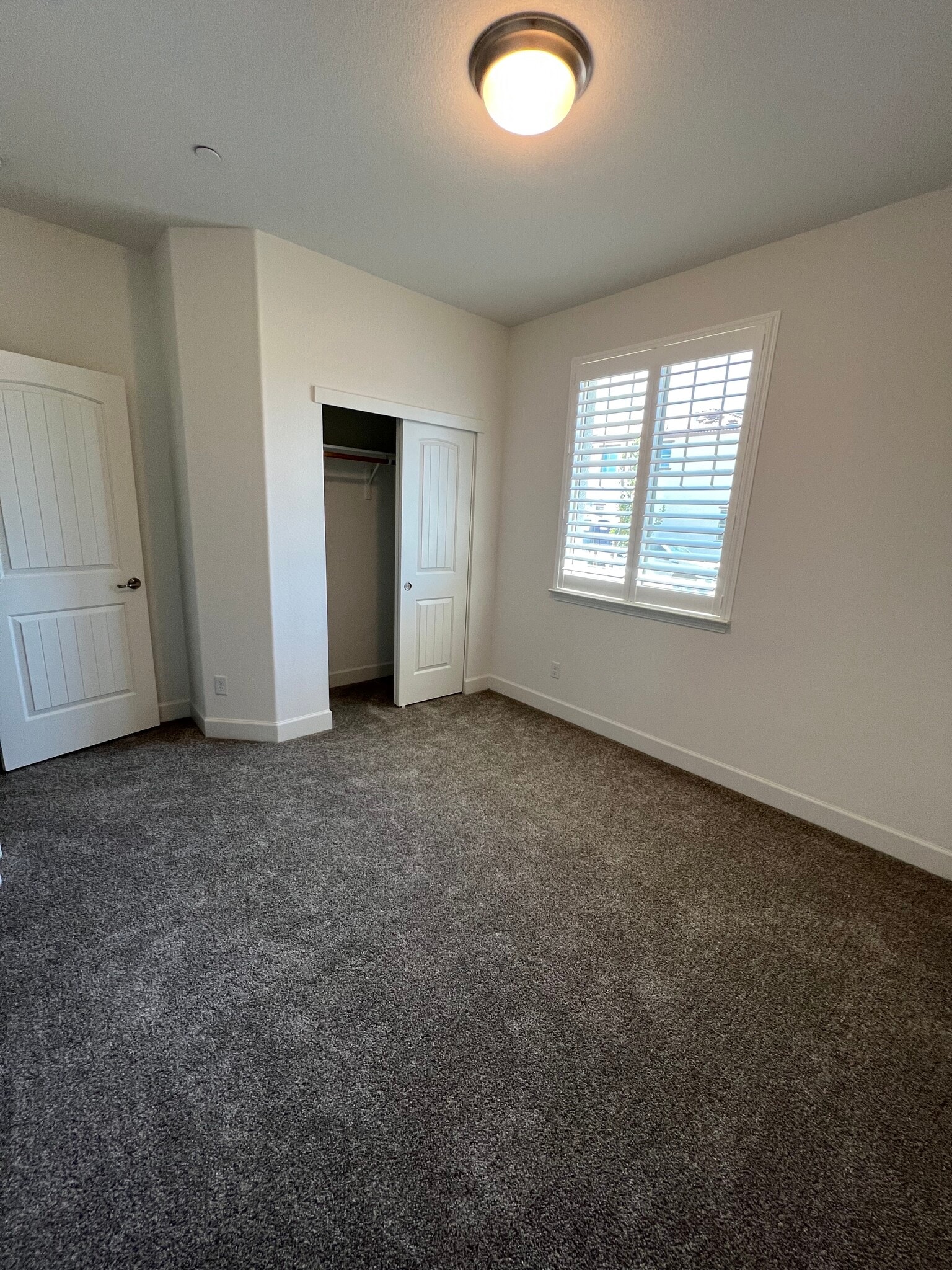 Building Photo - 9886 Summerton Way