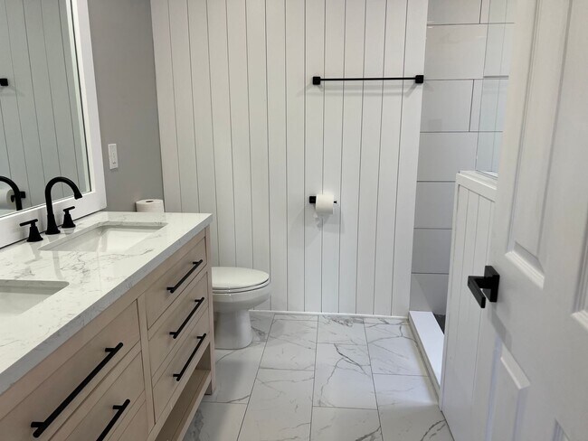 Building Photo - Remodeled Home with Excellent Location and Privacy - The Traditions