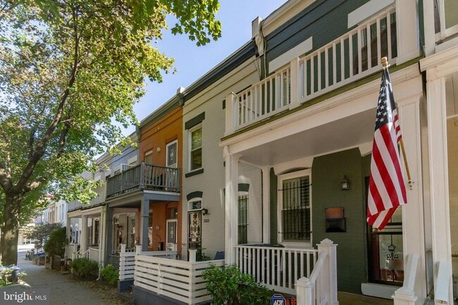 Building Photo - 2321 17th St NW