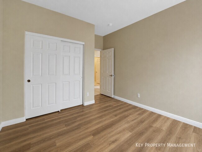 Building Photo - 2294 Tedesca Dr