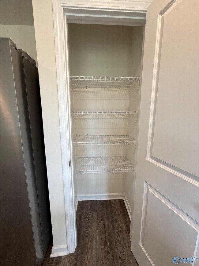 Building Photo - 112 Vulcan St