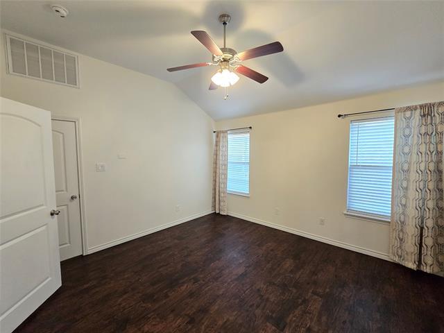 Building Photo - 124 Bridlewood St