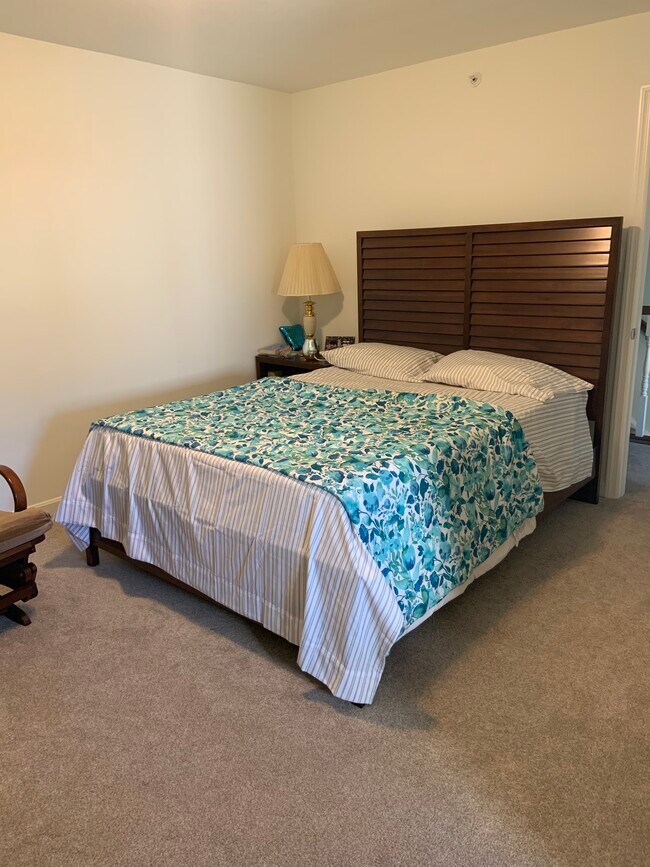 Bedroom 2 - 304 Thurgood Dr