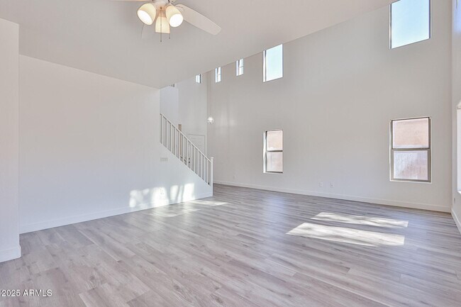 Building Photo - 17317 W Acapulco Ln