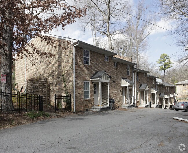 1895 Mercer Ave - College Park, GA | Apartment Finder