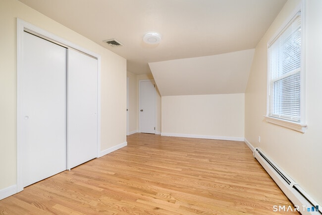 Building Photo - 20 Rockmere Rd