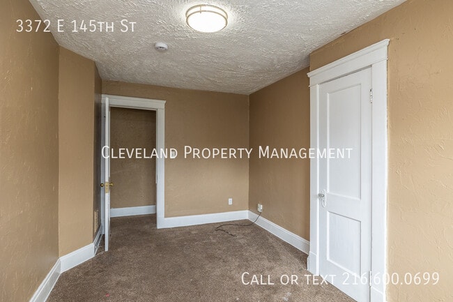 Building Photo - 3372 E 145th St