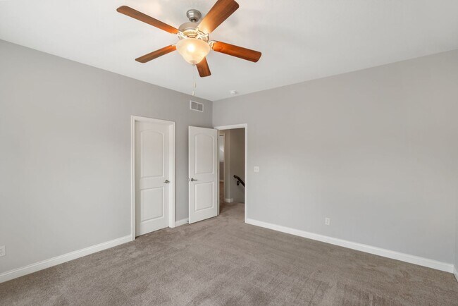 Building Photo - 2420 Boulder Springs Dr