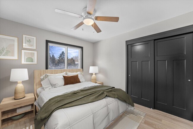 Building Photo - 666-668 Hearne Ct.