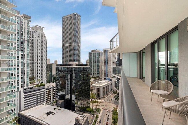 Building Photo - 1300 S Miami Ave