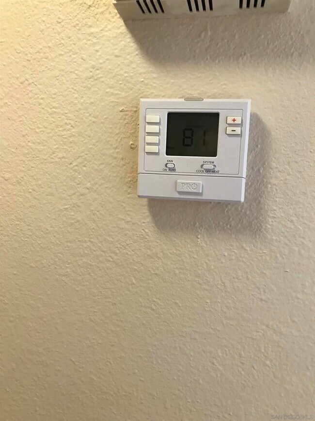 Building Photo - 2123 Alpine Glen Pl