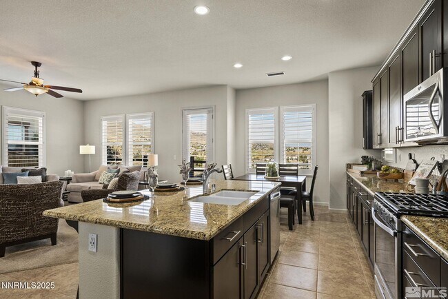Building Photo - 1810 Heavenly View Trail