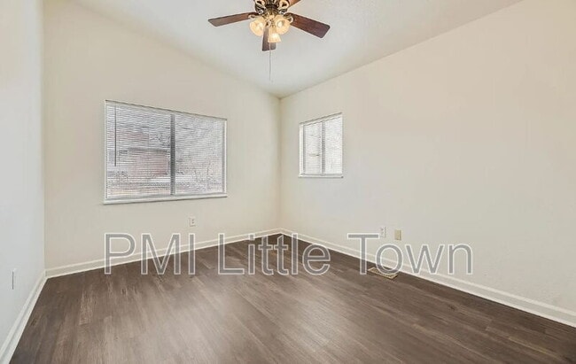 Building Photo - 256 W Jefferson Ave