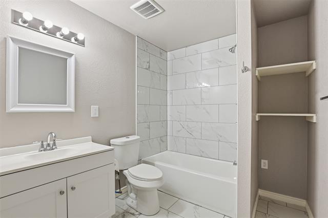 Building Photo - 3201 McCart Ave