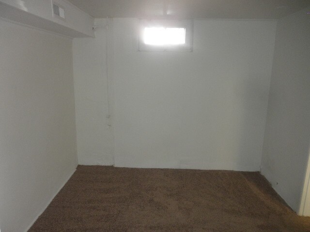 Building Photo - 311 Candry Terrace - Quaint 3 bed, 1 Â½ ba...