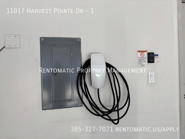 Building Photo - 11017 Harvest Pointe Dr