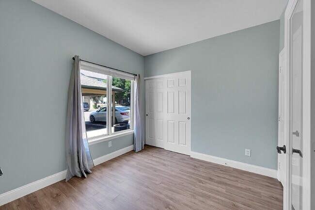 Building Photo - $1,995.00 - 2 Bedrooms, 2 Bathroom, Condo ...