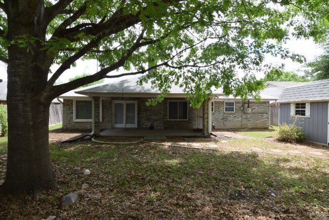 Building Photo - 118 Beaver Loop