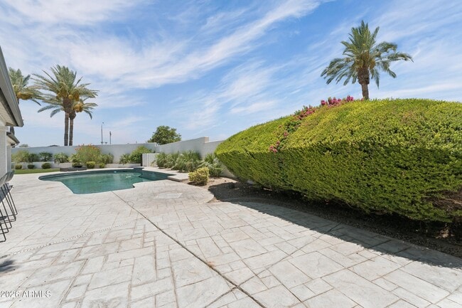 Building Photo - 3016 W Ironwood Cir