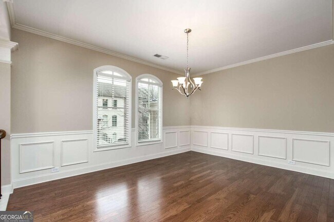 Building Photo - 528 Twinrose Way