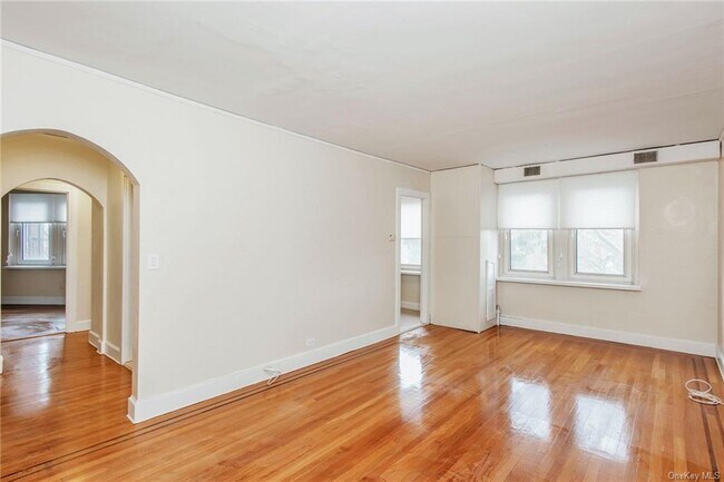 Building Photo - 69 Harney Rd