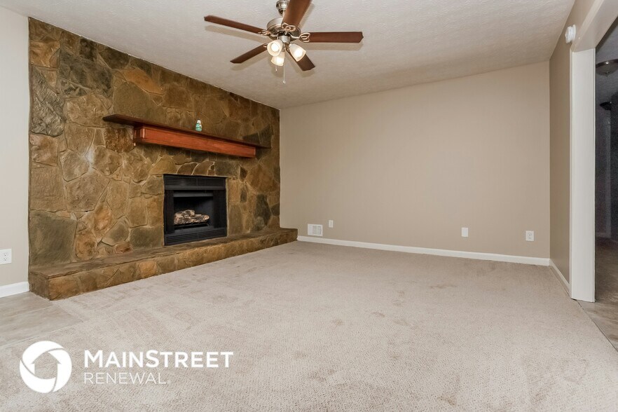 Building Photo - 3851 Sundowner Ct SE