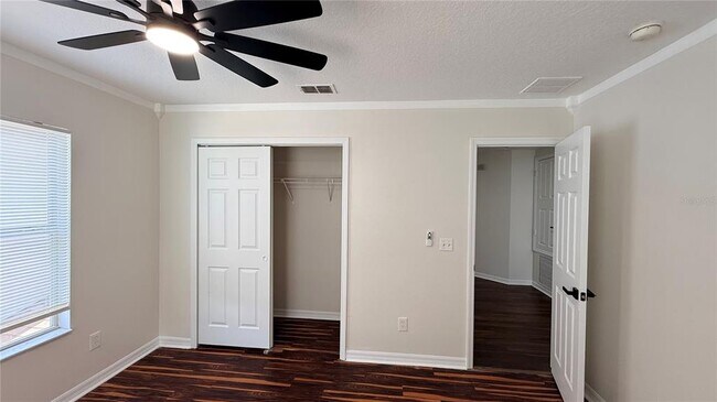 Building Photo - 2568 Aventurine St