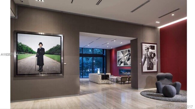 Building Photo - 1080 Brickell Ave