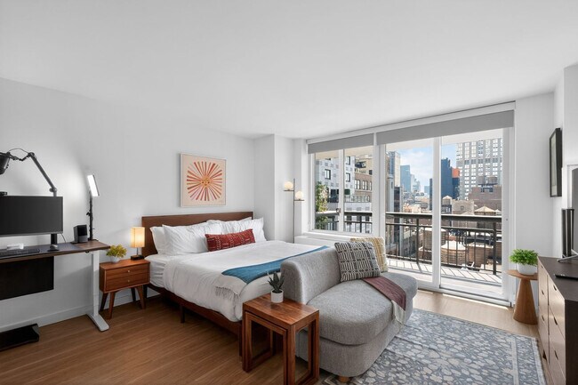 Building Photo - 68 W 37th St